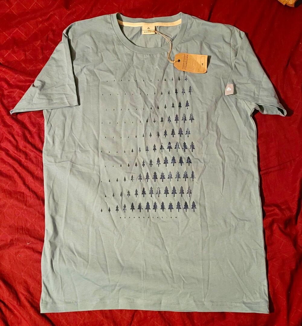 NWT Typographia Unisex Nature Pine Trees Graphic Print T-Shirt M Short Sleeve